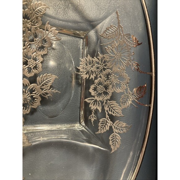 Vintage Martinsville Silver Overlay Oval Candy , Pickle, Relish Dish 8" x 5" x 2 - Picture 6 of 12